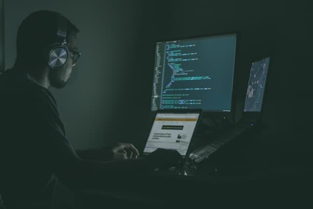 Ecommerce Fraud: How to Protect Your Online Store in 2025